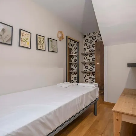 Apartament Bright And Modern Duplex With Terrace In Eixample District P2 *
